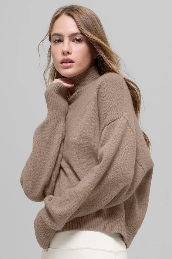 Kürzer „New Class“-Rollkragen-Pullover aus Wolle und Kaschmir – Chai Latte