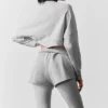 Kürzer Sway-Pullover mit Rundhalsausschnitt – Athletic Heather Grey