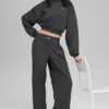 Kürzere „Accolade“-Rundhals-Bluse – Anthrazit