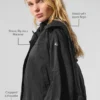 Kürzere „Game Time“-Jacke mit durchgehendem Reißverschluss – Schwarz