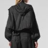 Kürzere „Game Time“-Jacke mit durchgehendem Reißverschluss – Schwarz