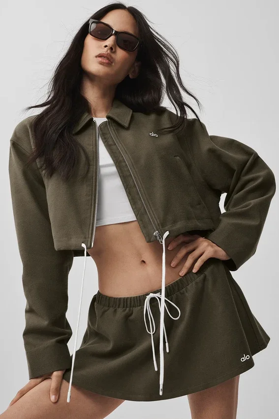 Kurze „Fan Favorite“-Jacke mit durchgehendem Reißverschluss – Olive Tree