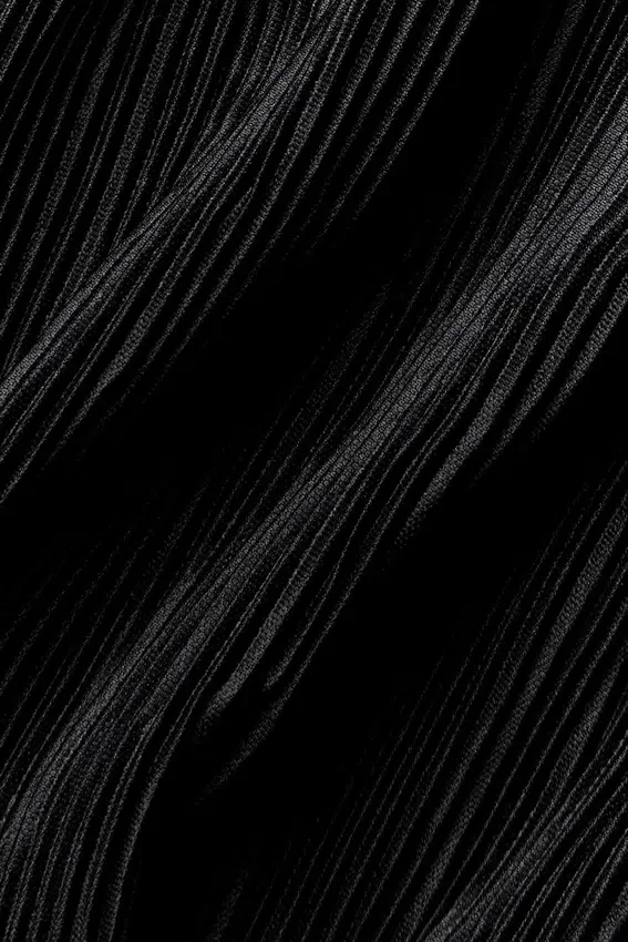 Kurze Micro-Plissee-Jacke – Schwarz