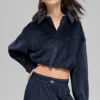 Kurze „Mountain Side“-Jacke aus geripptem Velours – Navy