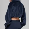 Kurze „Mountain Side“-Jacke aus geripptem Velours – Navy