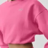 Kurzer Accolade-Pullover mit Rundhalsausschnitt – Paradiesrosa