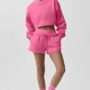 Kurzer Accolade-Pullover mit Rundhalsausschnitt – Paradiesrosa