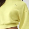 Kurzer Accolade-Pullover mit Rundhalsausschnitt – Sunshine