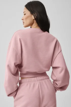 Kurzer Accolade-Pullover mit Rundhalsausschnitt – Vintage-Pink