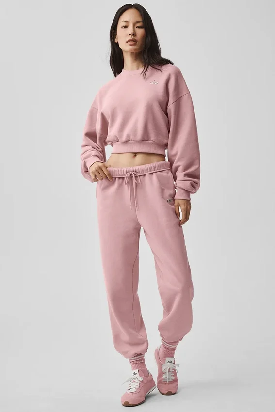 Kurzer Accolade-Pullover mit Rundhalsausschnitt – Vintage-Pink