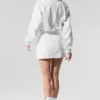 Kurzer Alumni-Pullover mit Viertelreißverschluss – Weiß