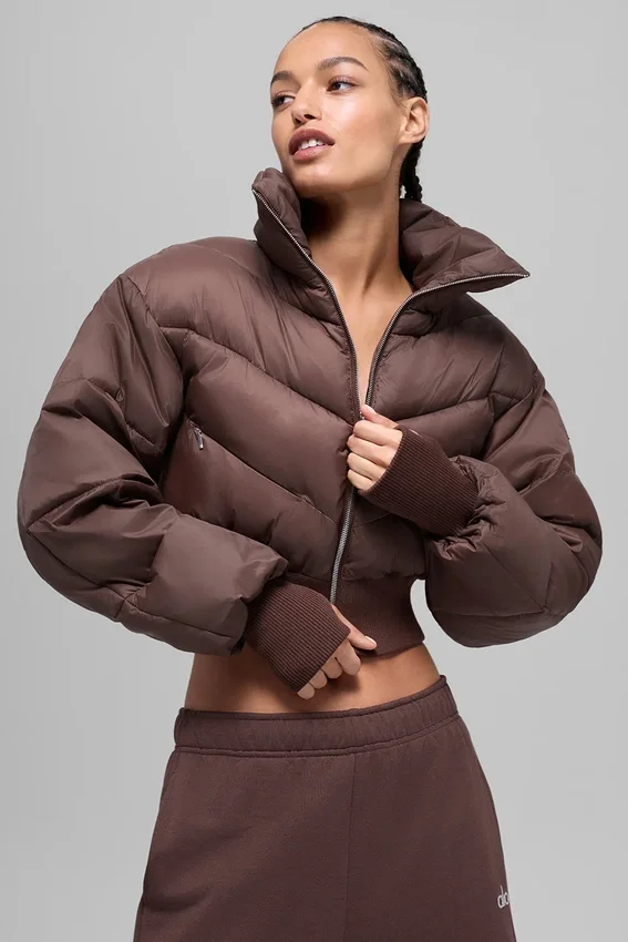 Kurzer Atmosphere-Puffer – Brownstone