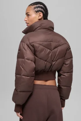 Kurzer Atmosphere-Puffer – Brownstone