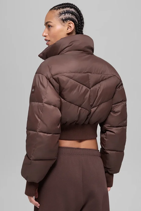 Kurzer Atmosphere-Puffer – Brownstone
