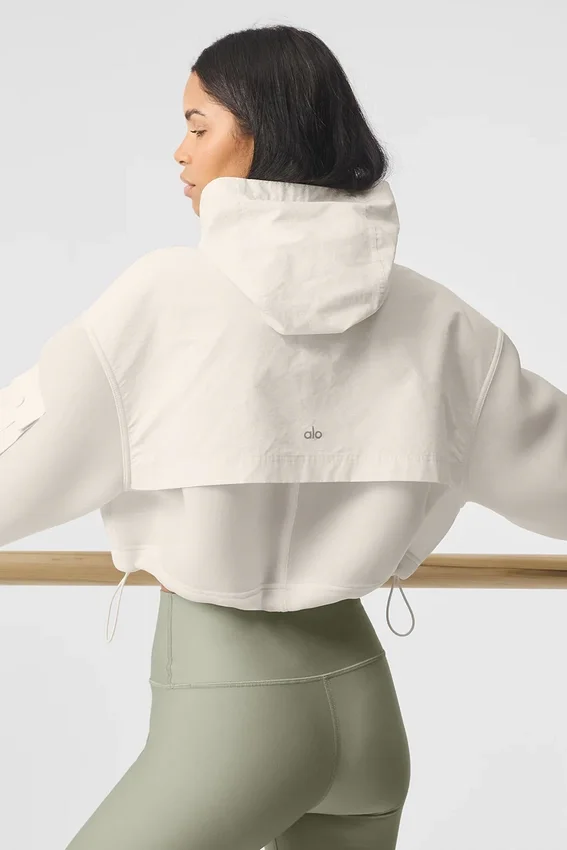 Kurzer „Engage“-Cargo-Parka – Elfenbein
