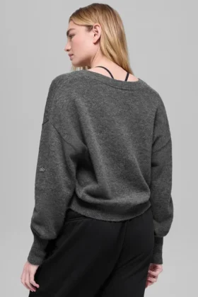 Kurzer „New Class“-Pullover aus Wolle und Kaschmir mit V-Ausschnitt – Platingrau