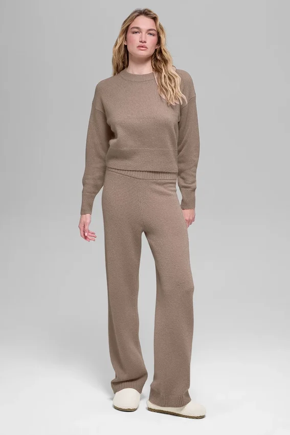 Kurzer „New Class“-Pullover mit Rundhalsausschnitt aus Wolle und Kaschmir – Chai Latte