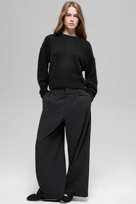 Kurzer „New Class“-Pullover mit Rundhalsausschnitt aus Wolle und Kaschmir – Schwarz