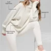 Kurzer Rollkragenpullover „New Class“ aus Wolle und Kaschmir – Elfenbein