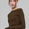 Langarmshirt aus geripptem Modal – Espresso