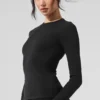 Langarmshirt aus geripptem Modal – Schwarz
