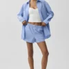 Langarmshirt „Pinstripe Daylight“ mit Knopfleiste – Helles Provence-Blau/Weiß