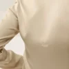 Langarmshirt „Radiance“ aus Seidenmischung – Sandy Beige