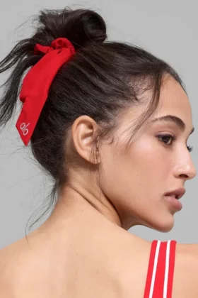 „Love Knots“ Haargummi mit Schleife – leuchtendes Rot