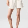 Low Key Sweat-Shorts – Elfenbein