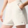 Low Key Sweat-Shorts – Elfenbein