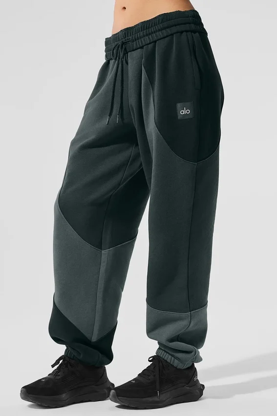 Make Waves Jogginghose – Anthrazitgrün, ton-in-ton