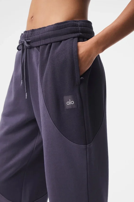 Make Waves Jogginghose – Italian Plum Tonal