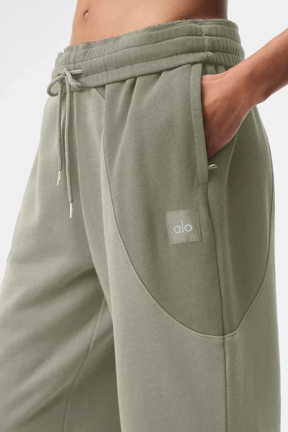 Make Waves Jogginghose – Limestone Tonal