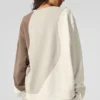 Make Waves Pullover mit Rundhalsausschnitt – Elfenbein/Beige/Kies