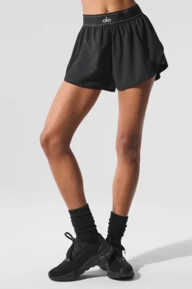 Match Point Shorts – Schwarz