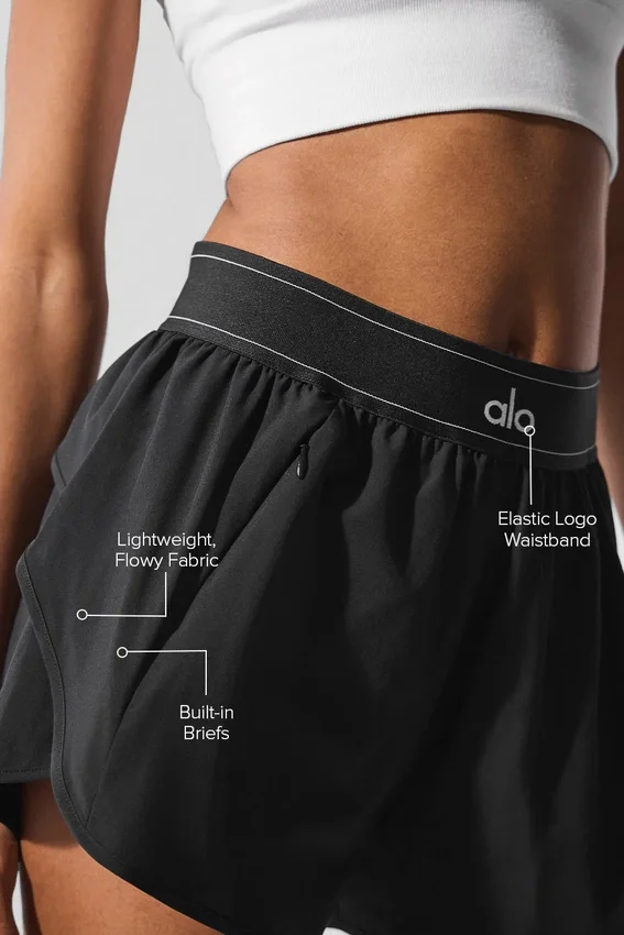 Match Point Shorts – Schwarz