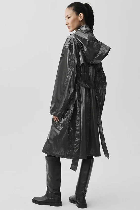 Metallic Break Line Trench – Silber-Metallic