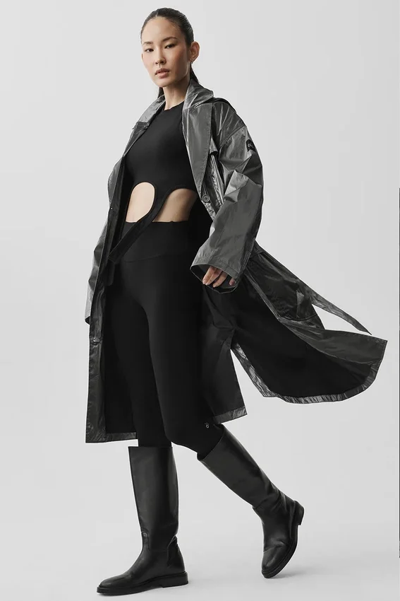 Metallic Break Line Trench – Silber-Metallic