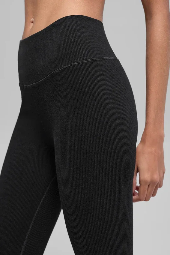 Nahtlose, zweifarbige High-Waist-Leggings mit geripptem Saum – Schwarz
