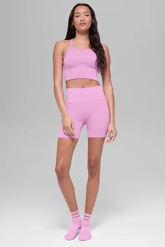 Nahtloses, geripptes „Favorite“-BH-Top – Candy Heart Pink