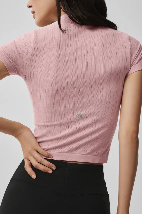 Nahtloses Pointelle-Oberteil mit Stehkragen und Kurzarmshirts – Vintage Pink