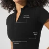 Nahtloses, warmes, flauschiges, kurzes Kurzarmshirt – Schwarz