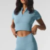 Nahtloses, warmes, plüschiges, kurzarmiges Winter-Cropped-Shirt – Celestial Blue