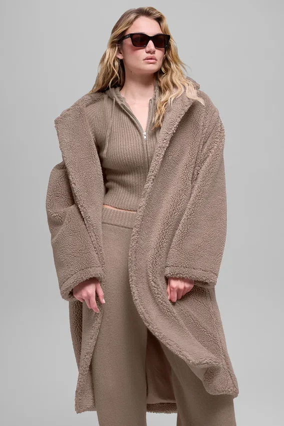 Oversized-Sherpa-Trench – Chai Latte