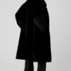 Oversized-Trenchcoat aus Kunstfell – Schwarz