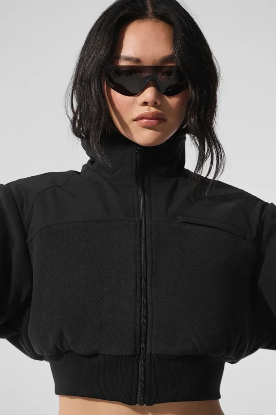 Polarfleece-Jacke „Wintry Mix“ in verkürzter Länge – Schwarz
