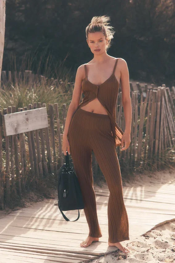 Pullover-Hose mit High-Waist und geradem Bein – „Sunlit“ – „Sun Kissed Brown“