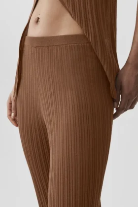 Pullover-Hose mit High-Waist und geradem Bein – „Sunlit“ – „Sun Kissed Brown“