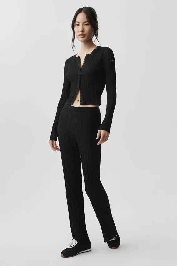 Pullover-Hose „Sunlit“ mit High-Waist und geradem Bein – Schwarz