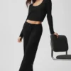 Pullover Knit Mid-Rise Unwind Wide Leg Hose – Schwarz